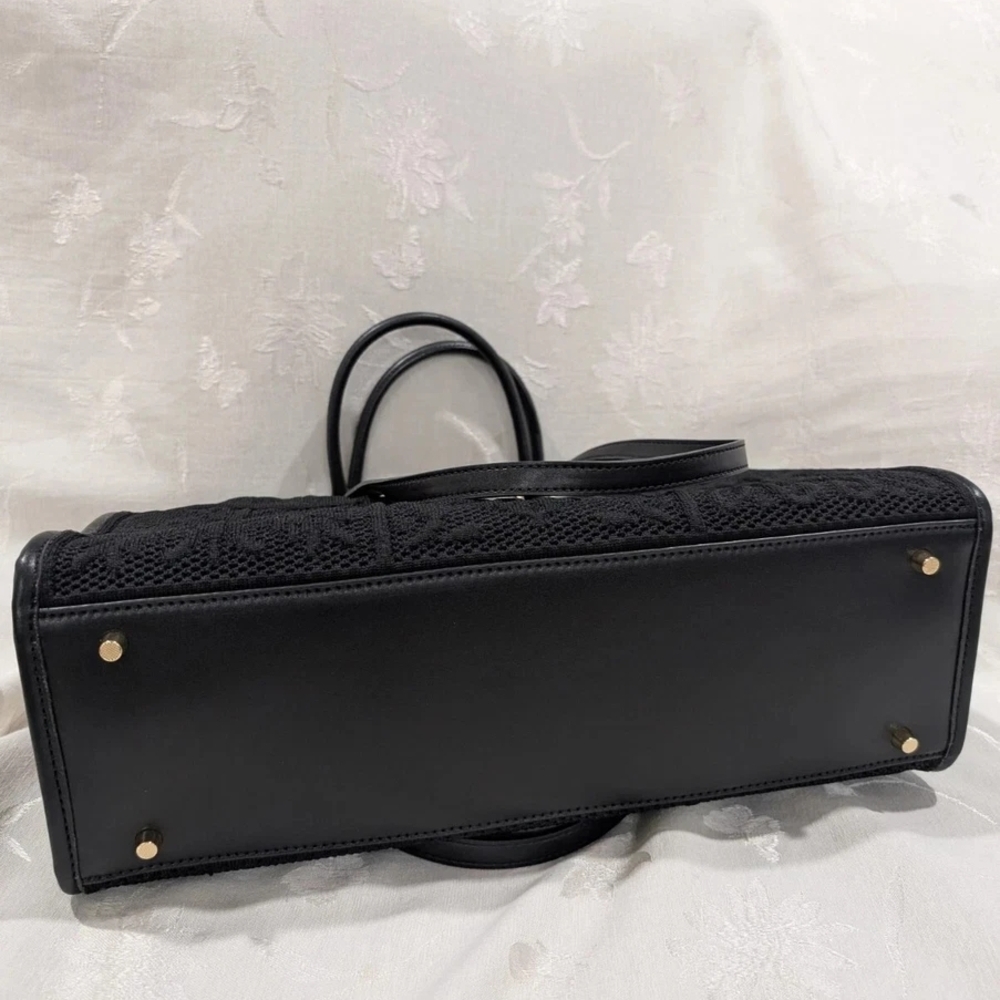 Viola Castellani Black Lace Tote Bag - Picture 6 of 11